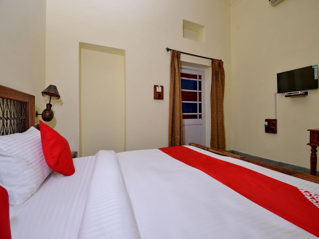 Oyo 15001 Marvel Umed Hotel จ๊อดปูร์ ภายนอก รูปภาพ