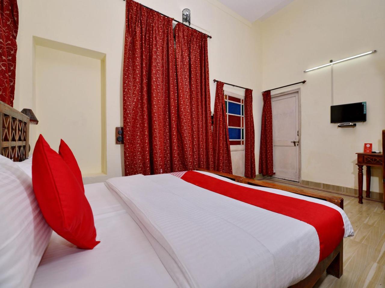 Oyo 15001 Marvel Umed Hotel จ๊อดปูร์ ภายนอก รูปภาพ